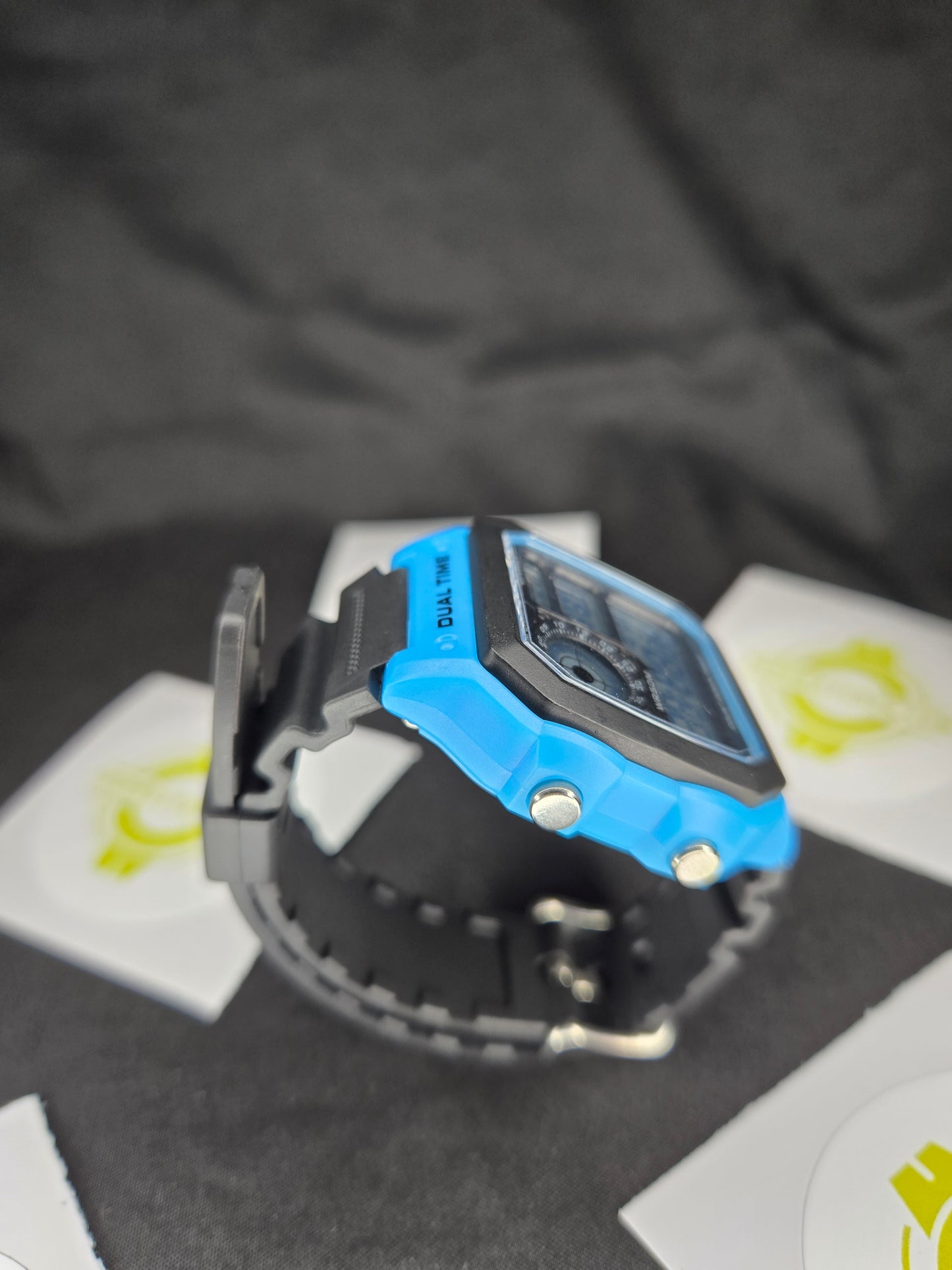 SKMEI Flow "SKY BLUE": Estilo y Función