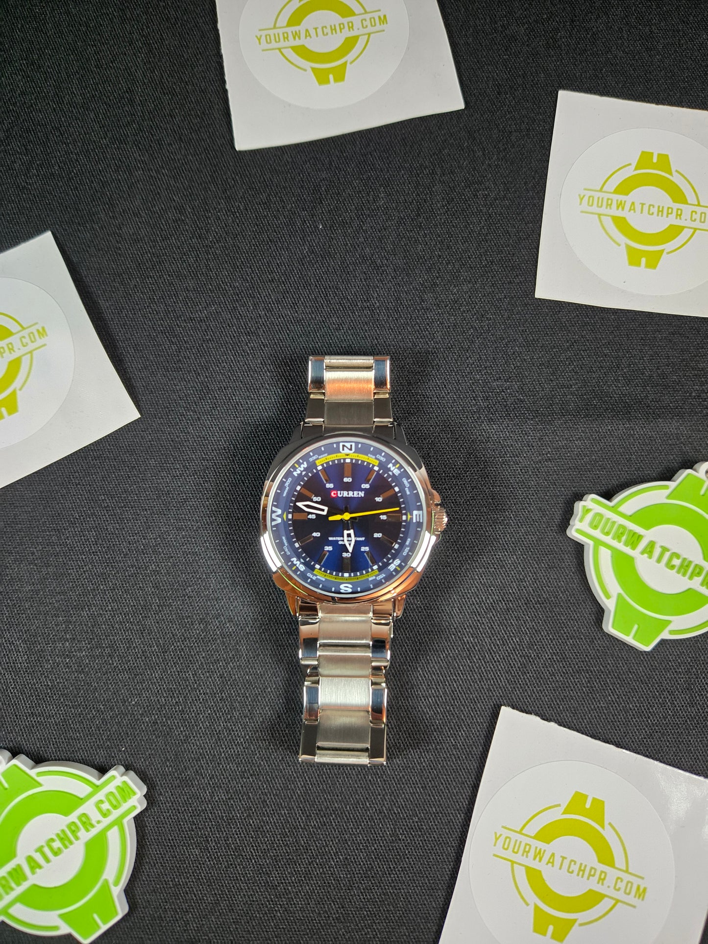 Tu Compañero Ideal: Reloj Curren Quartz Azul con Acabado de Acero Inoxidable.